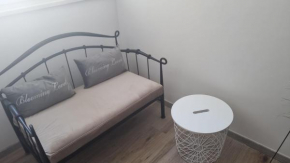 Split apartment, Split